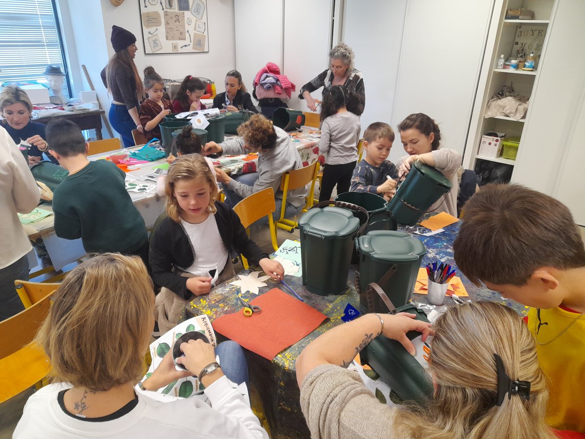Atelier du Vivant : customisation d'un bio seau